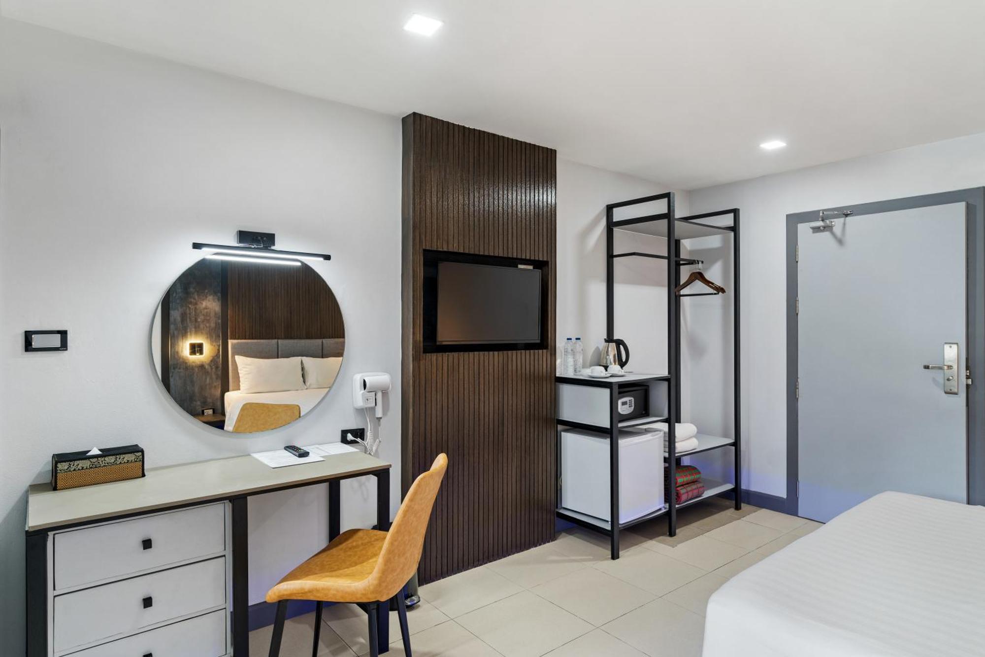 Tuana Hotels The Phulin Resort Karon Exterior photo